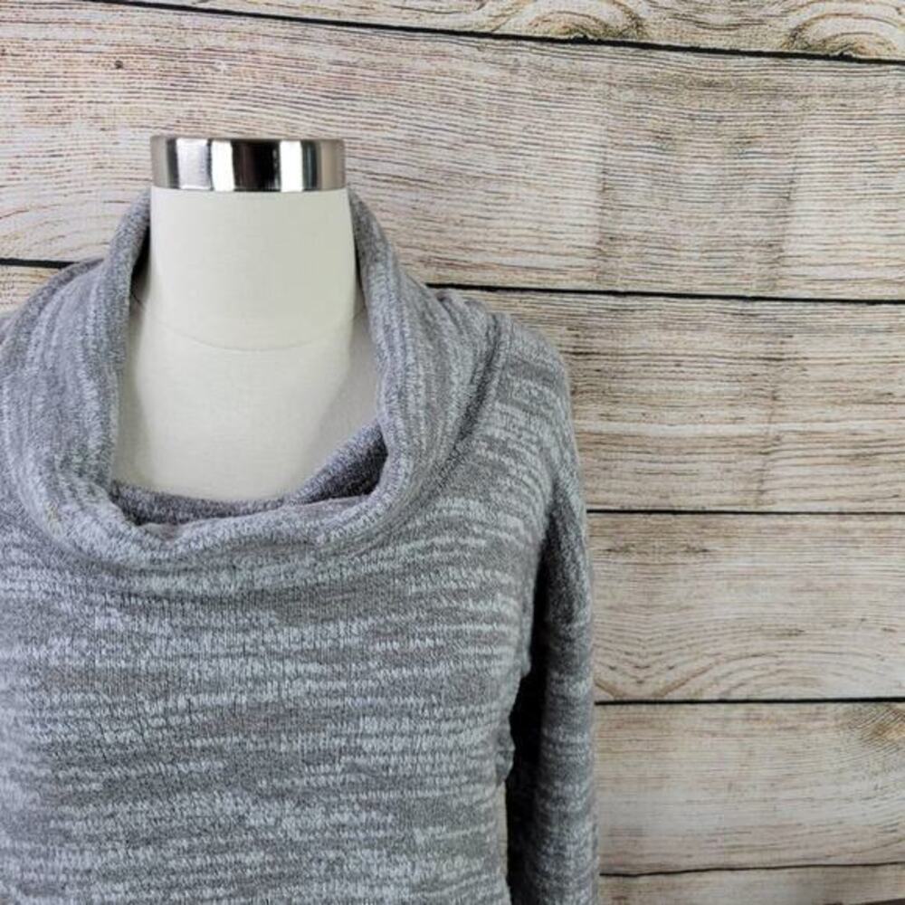 Aerie Women's Real Soft Oversized Gray Cowl Neck Sweater Size Extra Small - Picture 3 of 6
